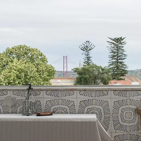 Checkincheckout - Belem Nest With River View Apartment Lisbon